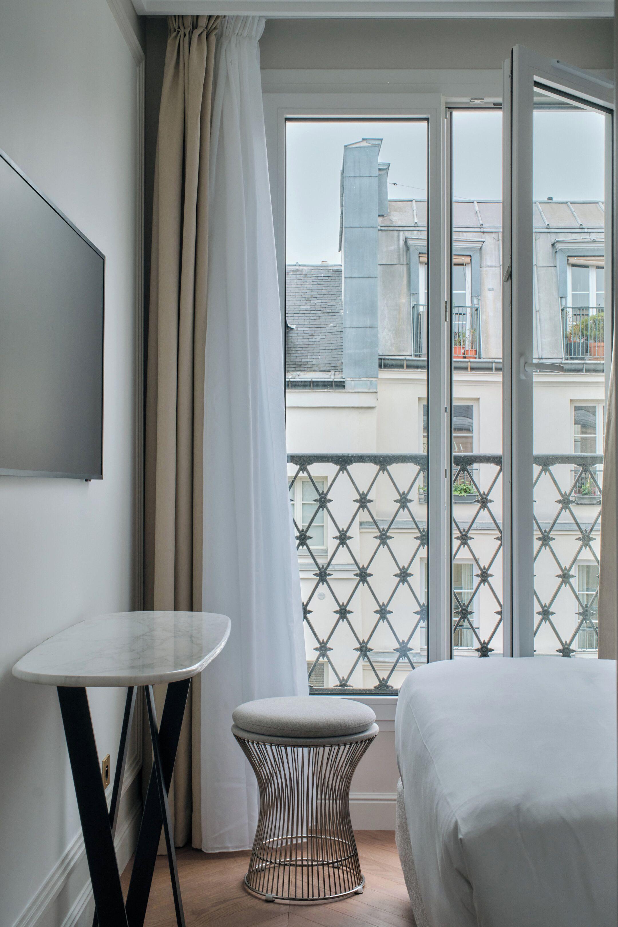 Aparthotel Nestay Les Halles 4*